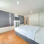 Spacious Studio Room At Apartment Grand Asia Afrika Residence By Travelio